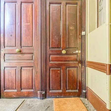 4 Carnot * Grenoble